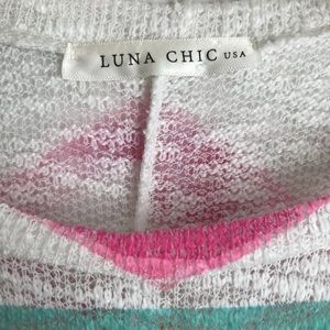 Luna Chic Tops - Luna Chic Aztec tribal print long sleeve top Luna Chic Tops - Luna Chic Aztec tribal print long sleeve top